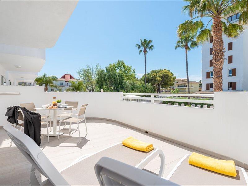 Olive Beach Apartamentos Port de Alcudia  Exteriör bild