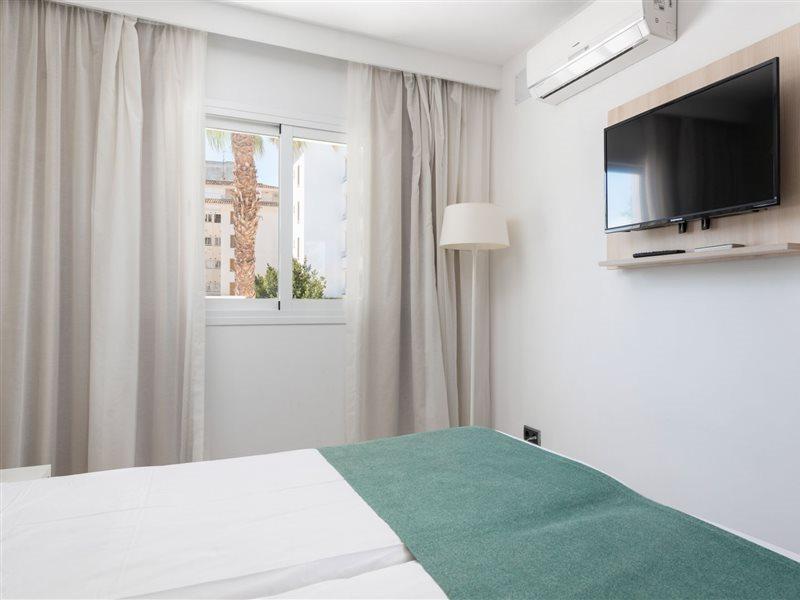 Olive Beach Apartamentos Port de Alcudia  Exteriör bild