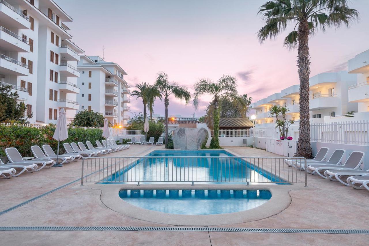 Olive Beach Apartamentos Port de Alcudia  Exteriör bild