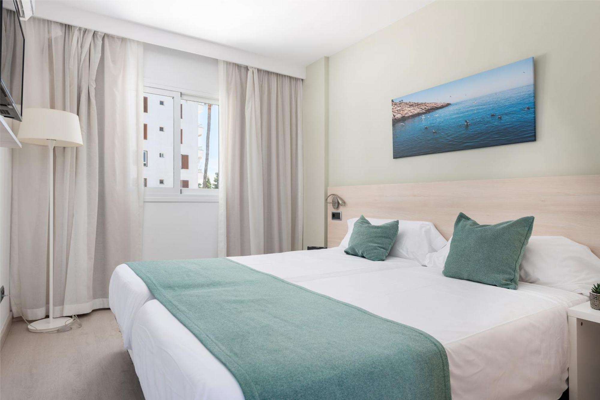 Olive Beach Apartamentos Port de Alcudia  Exteriör bild
